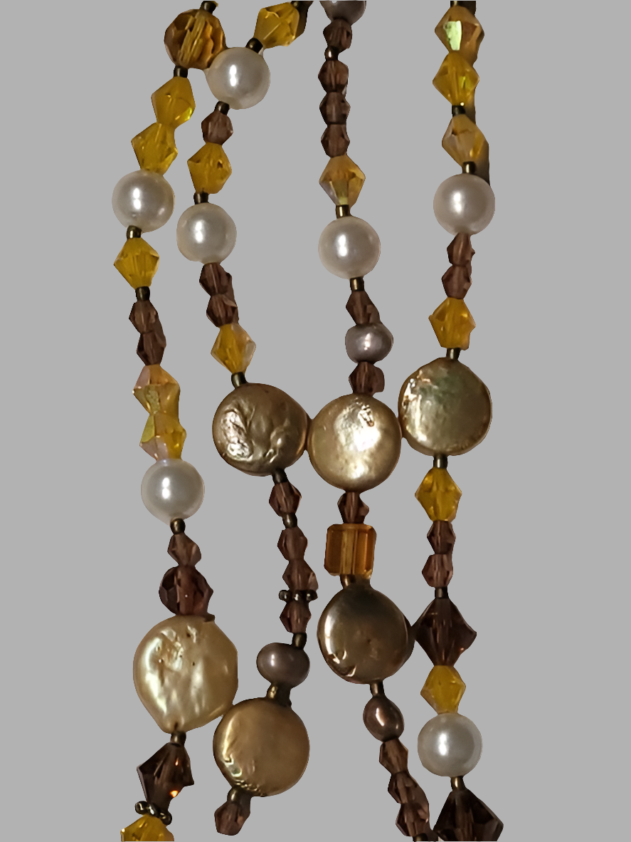 Elegant Mother of Pearl and Crystal Beaded Necklace