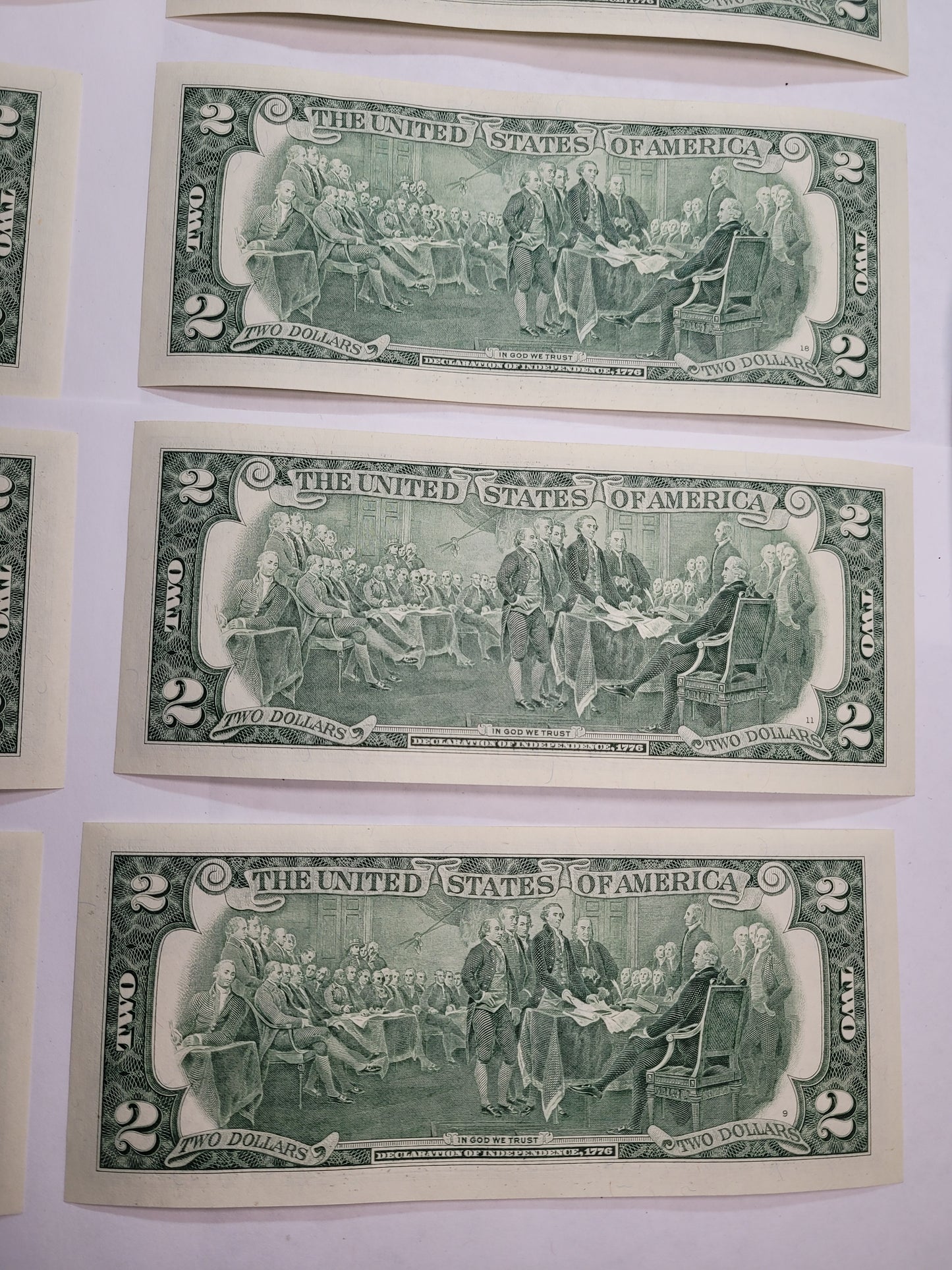 Lot of 10 Sequential $2 Federal Reserve Notes - Unique Collectible with Consecutive Serial Numbers