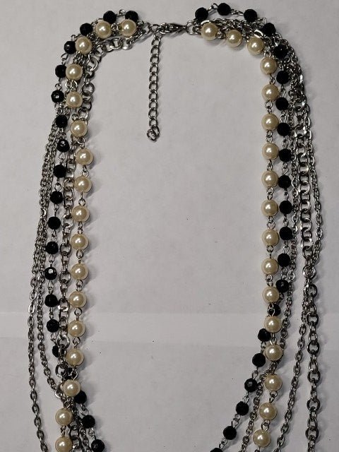 Elegant Multilayer Pearl and Chain Necklace