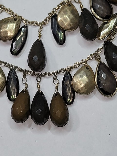 Elegant Multi-Tiered Teardrop Necklace & Earrings Set – Metallic & Stone Accents