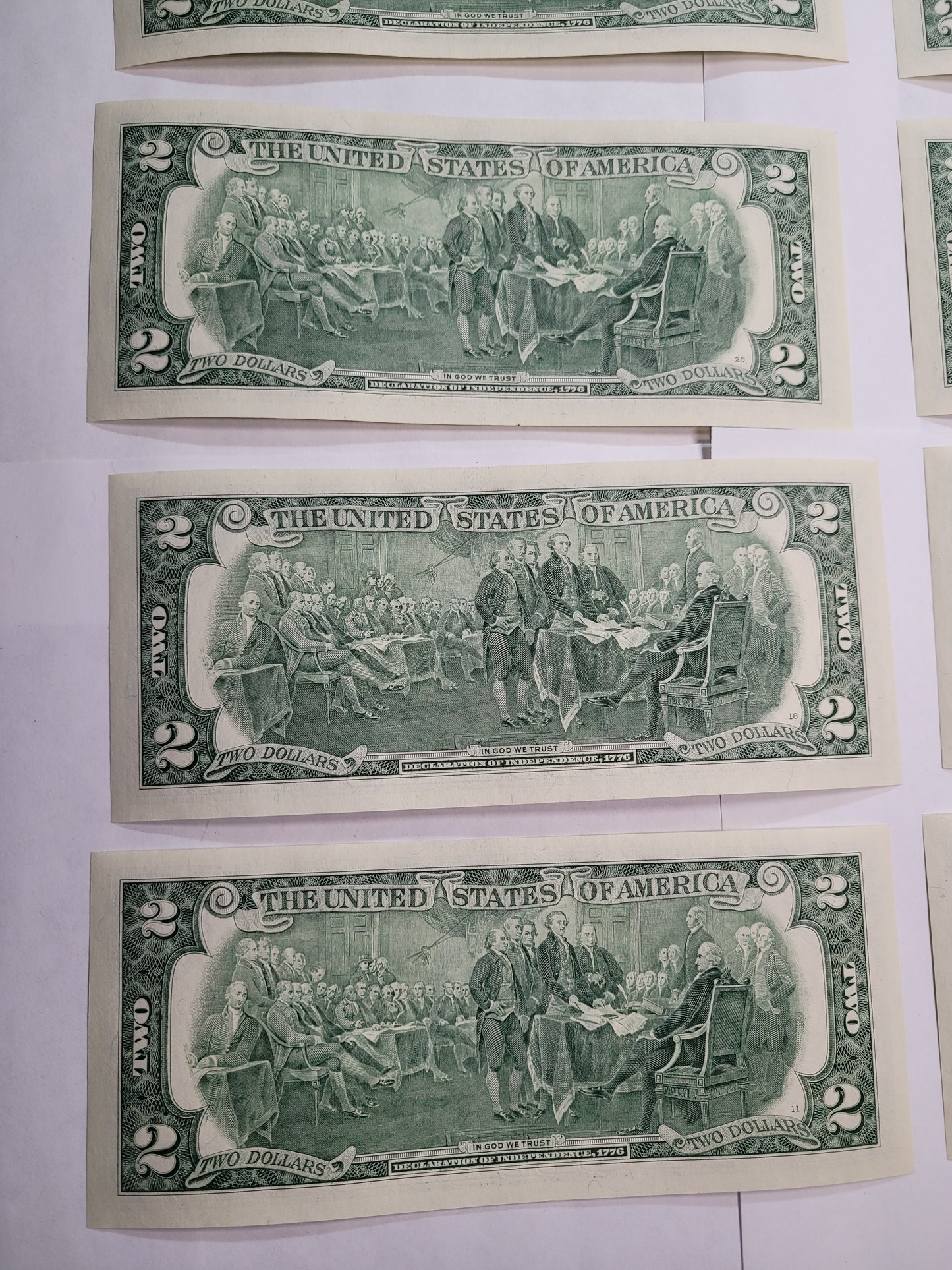 Lot of 10 Sequential $2 Federal Reserve Notes - Unique Collectible with Consecutive Serial Numbers