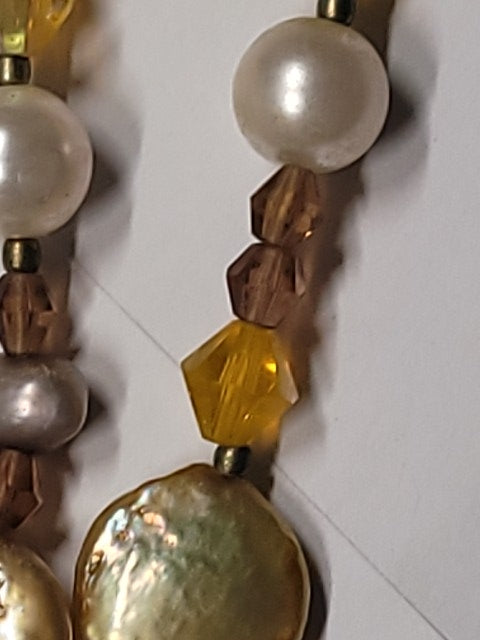 Elegant Mother of Pearl and Crystal Beaded Necklace