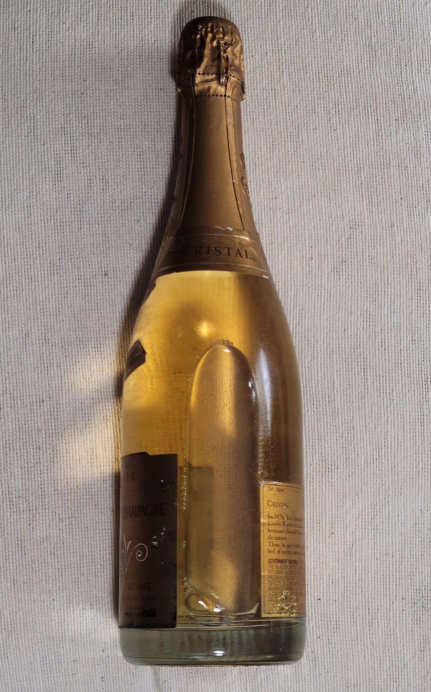 Millennium 2000 Cristal Champagne Bottle – Display Collectible (Perfect Condition, Sealed)