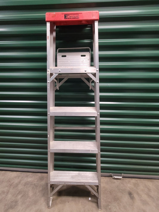 Davidson Aluminum Step Ladder – 6-Step Industrial Grade light weight