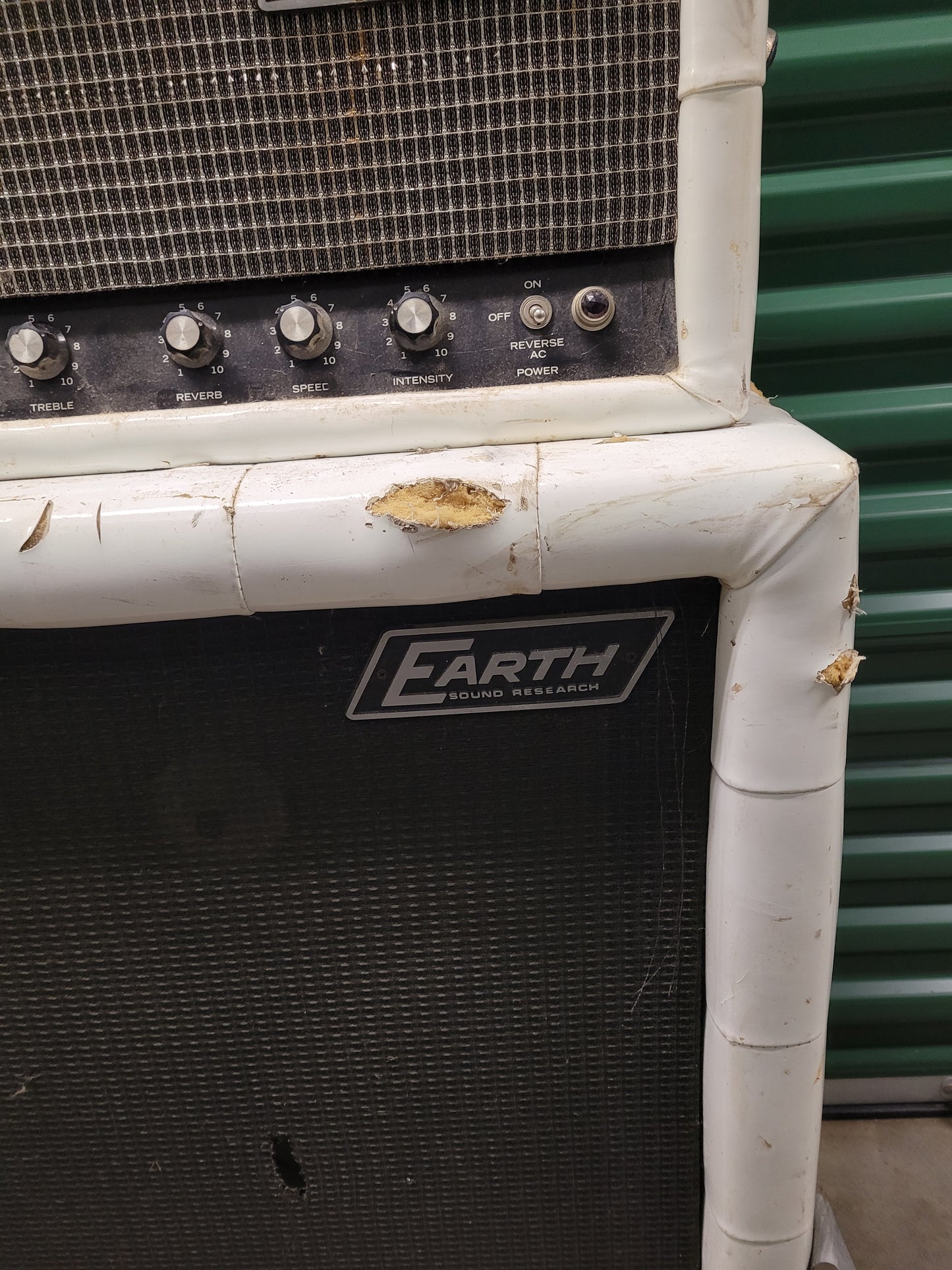 Earth Sound Research G-1000 Tube Amp Head and G-12E 2x12 Cab. Used. All original