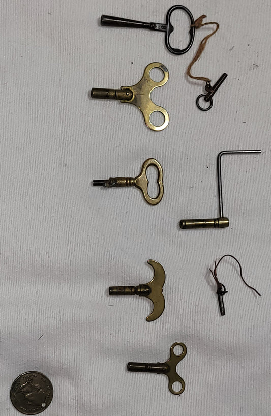 Vintage Wind-Up Clock Key Lot – 10 Assorted Antique Brass & Steel Keys – Mantel, Cuckoo, Music Box, Toy & Clockwork Keys