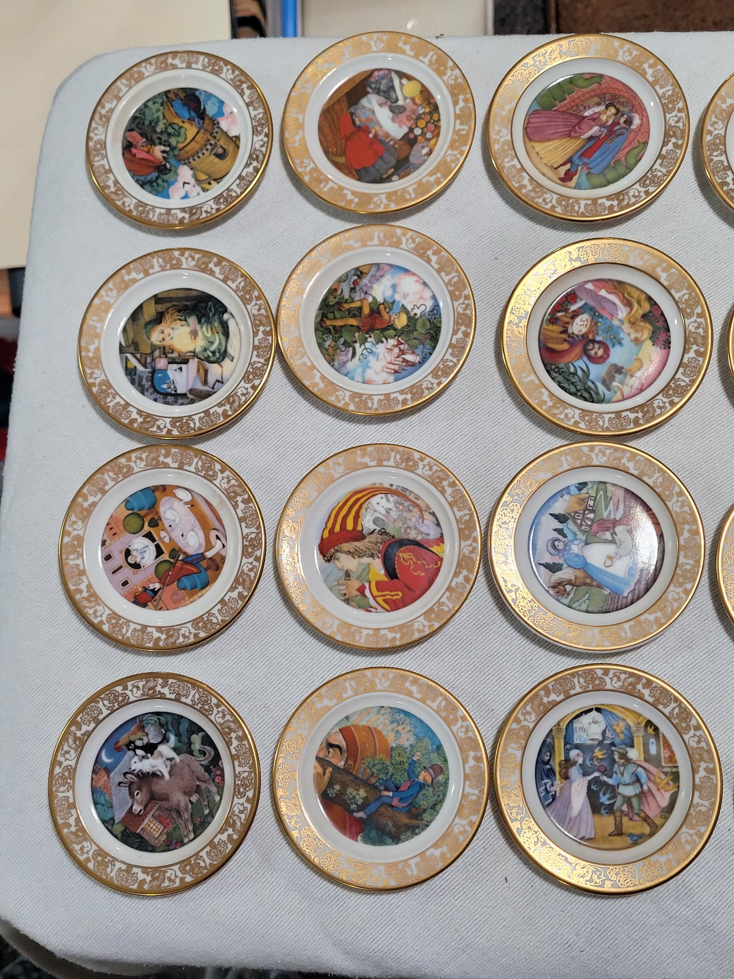 Franklin Mint "The Best Loved Fairy Tales" 40 Mini Plate Collection Signature Edition 🌟