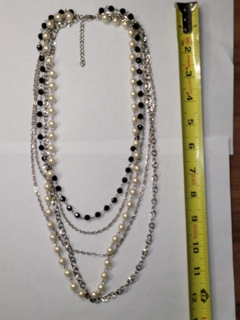 Elegant Multilayer Pearl and Chain Necklace